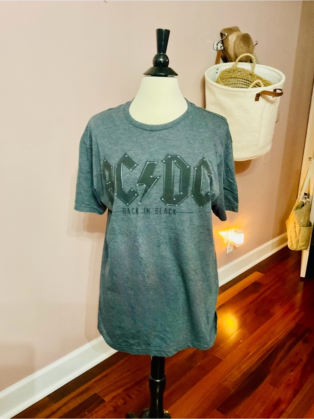 AC/DC Back In Black Graphic Band Tee Gray Size Large